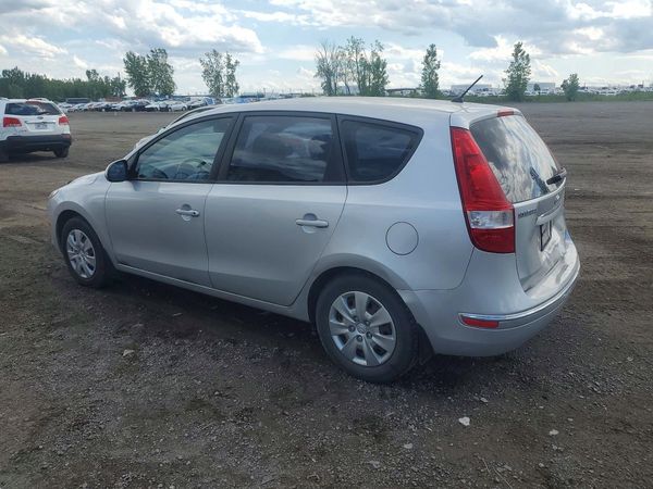 2012 HYUNDAI ELANTRA GL