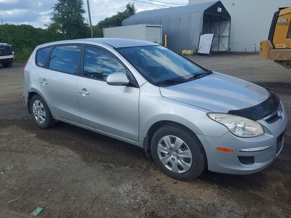 2012 HYUNDAI ELANTRA GL