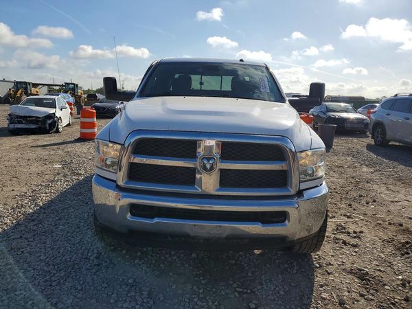 2017 RAM 2500 ST