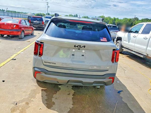 2025 KIA SORENTO
