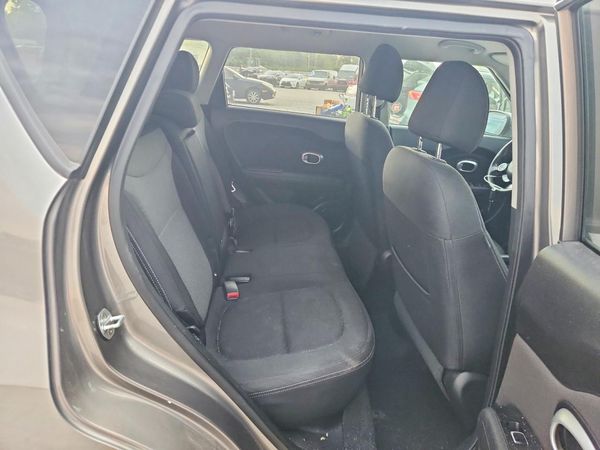 2019 KIA SOUL