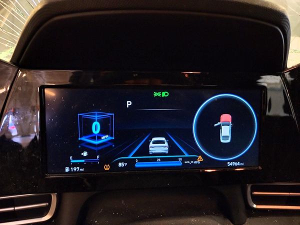 2022 HYUNDAI ELANTRA