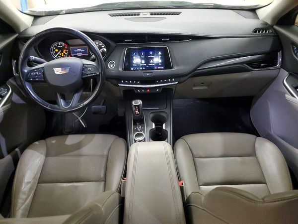 2019 CADILLAC XT4 Premium Luxury