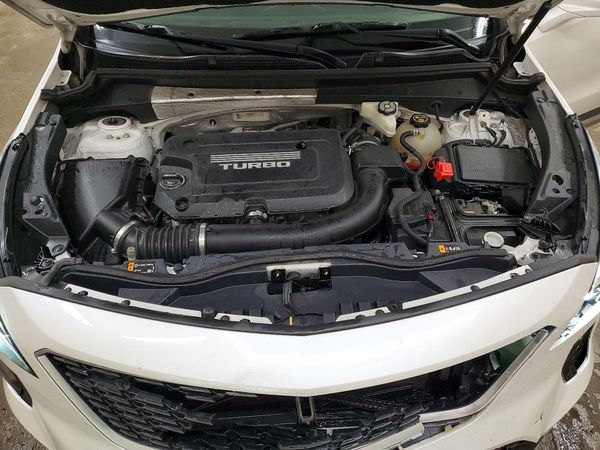 2019 CADILLAC XT4 Premium Luxury