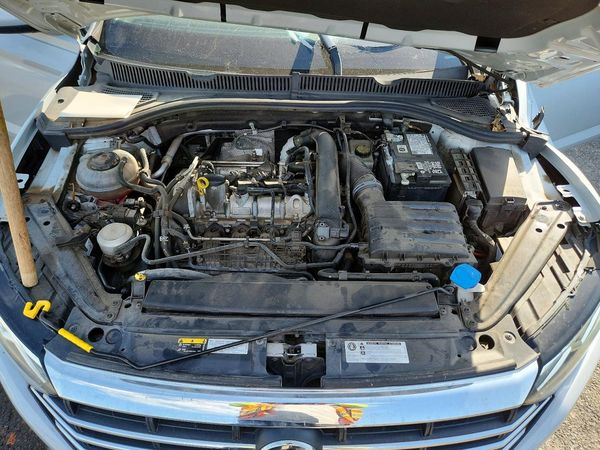 2019 VOLKSWAGEN JETTA S, SE, R-Line