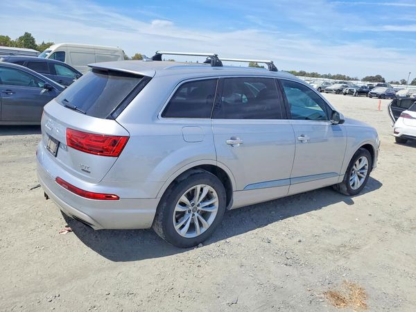 2018 AUDI Q7