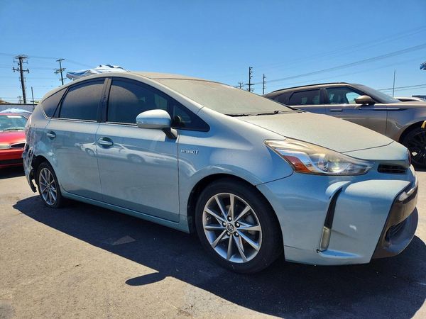 2015 TOYOTA PRIUS