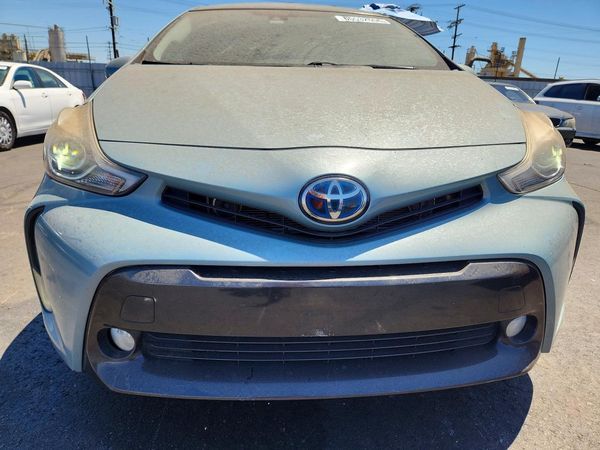 2015 TOYOTA PRIUS