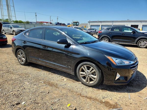 2019 HYUNDAI ELANTRA