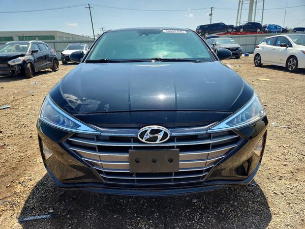 2019 HYUNDAI ELANTRA