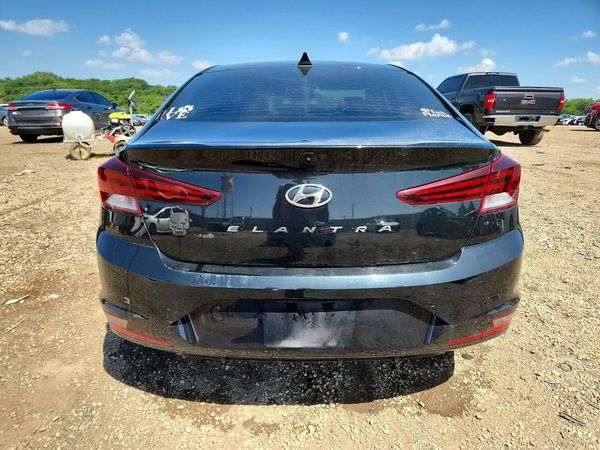 2019 HYUNDAI ELANTRA