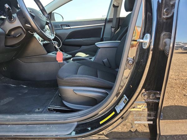 2019 HYUNDAI ELANTRA