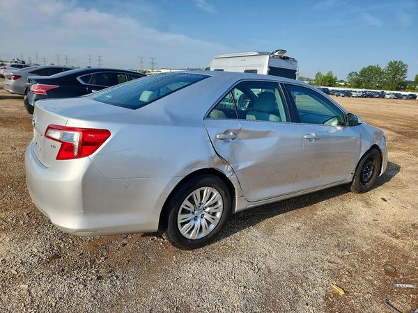 2013 TOYOTA CAMRY