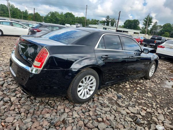2013 CHRYSLER 300