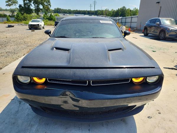 2016 DODGE CHALLENGER SXT