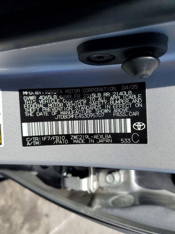 2025 TOYOTA COROLLA LE, XLE, SE