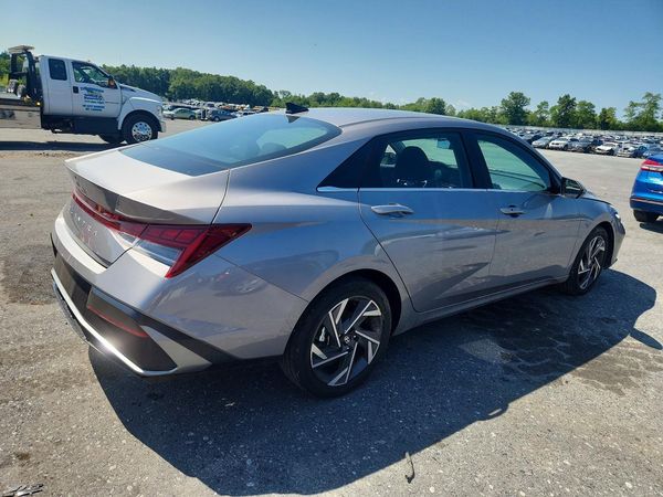 2025 HYUNDAI ELANTRA SEL Convenience — PSRA