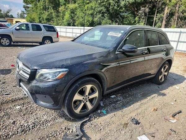 2017 MERCEDES-BENZ GLC GLC300