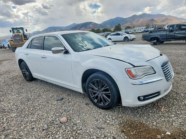 2012 CHRYSLER 300