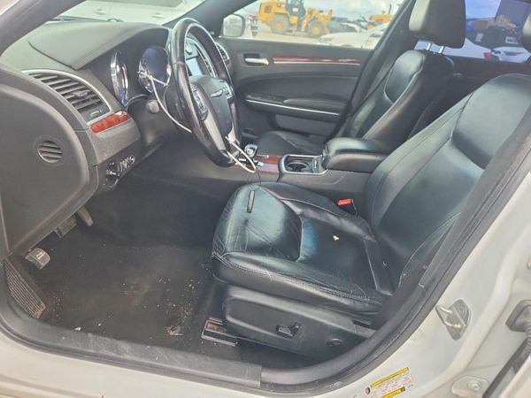 2012 CHRYSLER 300