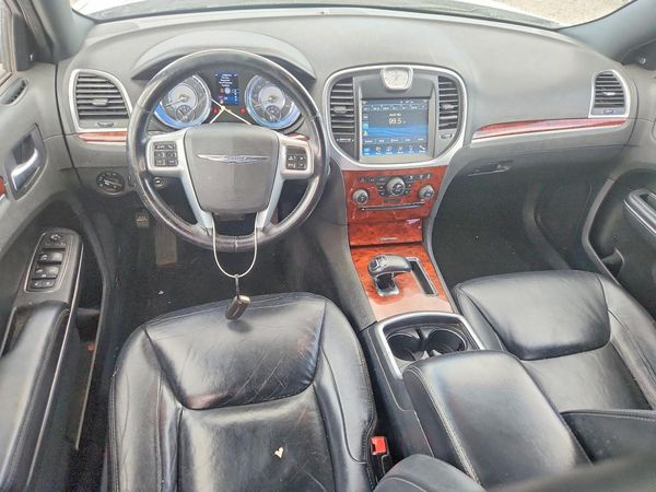 2012 CHRYSLER 300