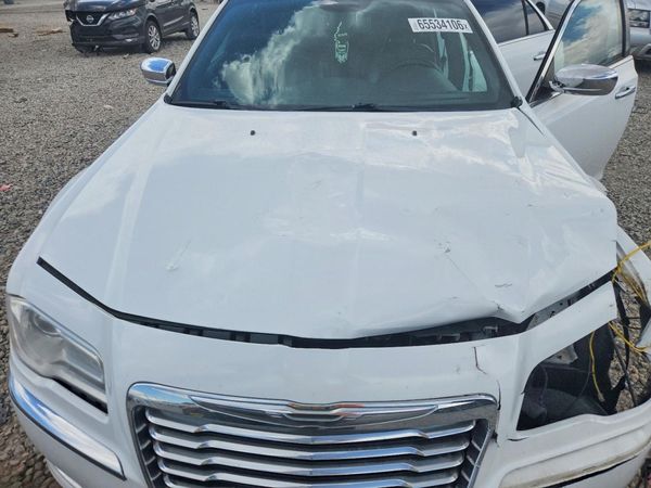 2012 CHRYSLER 300