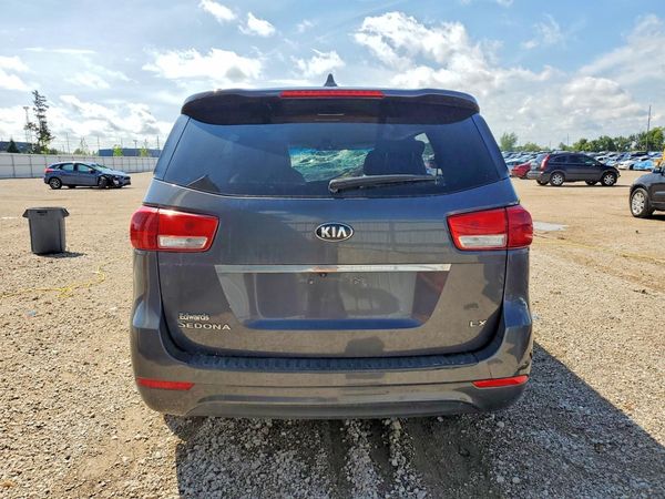 2015 KIA SEDONA GL - Middle-low