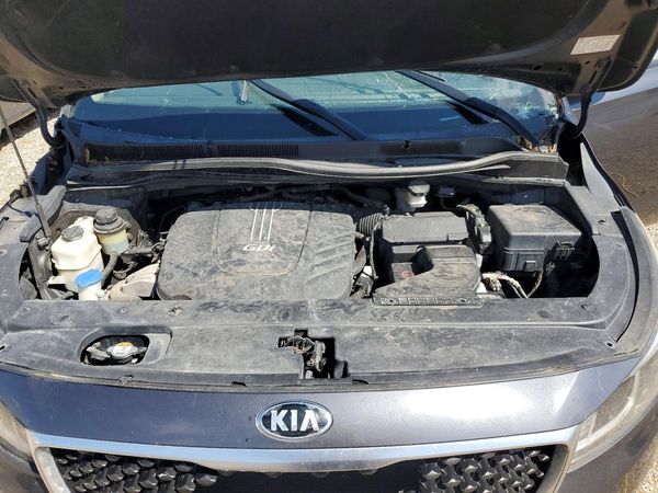 2015 KIA SEDONA GL - Middle-low
