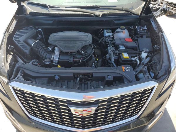 2024 CADILLAC XT5 Premium Luxury