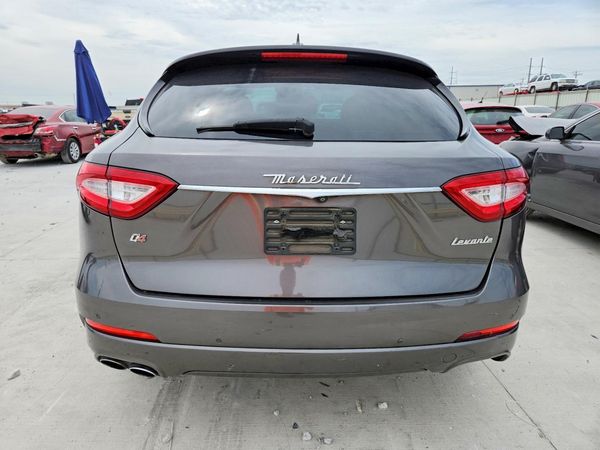 2018 MASERATI LEVANTE