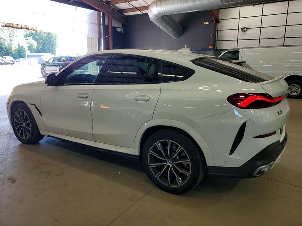 2021 BMW X6 xDrive40i