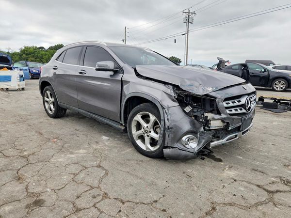 2018 MERCEDES-BENZ GLA GLA250