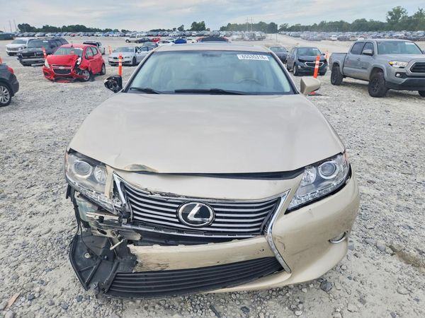 2013 LEXUS ES
