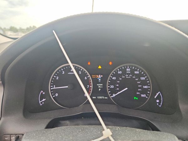 2013 LEXUS ES