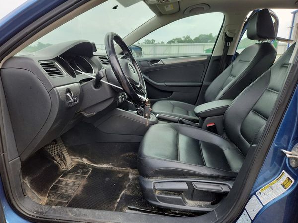 2017 VOLKSWAGEN JETTA
