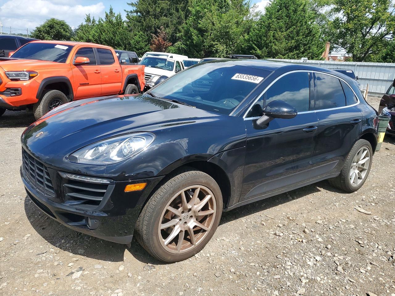 2015 PORSCHE MACAN