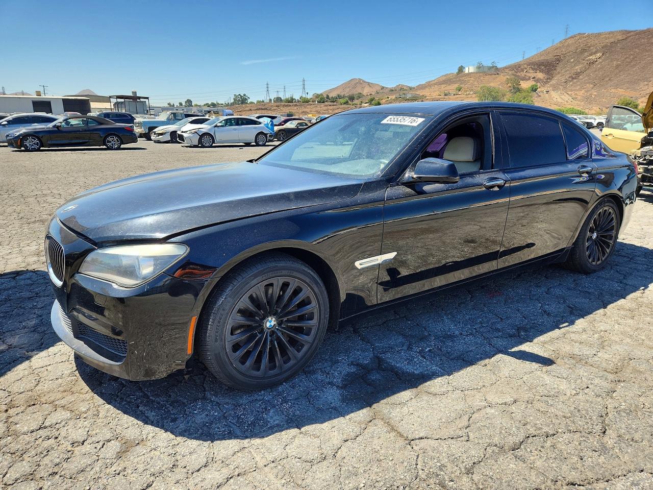 2012 BMW 740