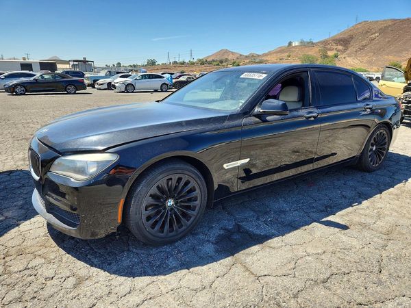 2012 BMW 740