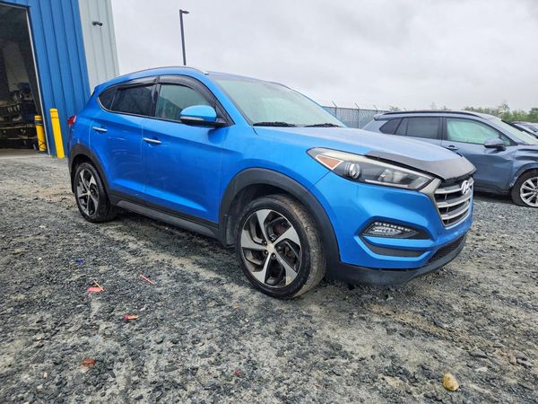2016 HYUNDAI TUCSON