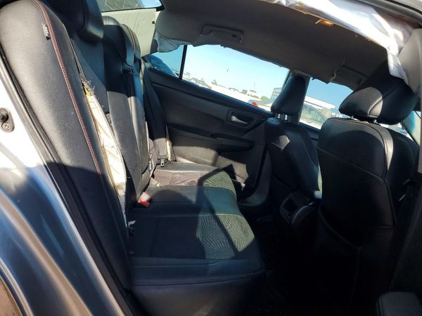 2017 TOYOTA CAMRY
