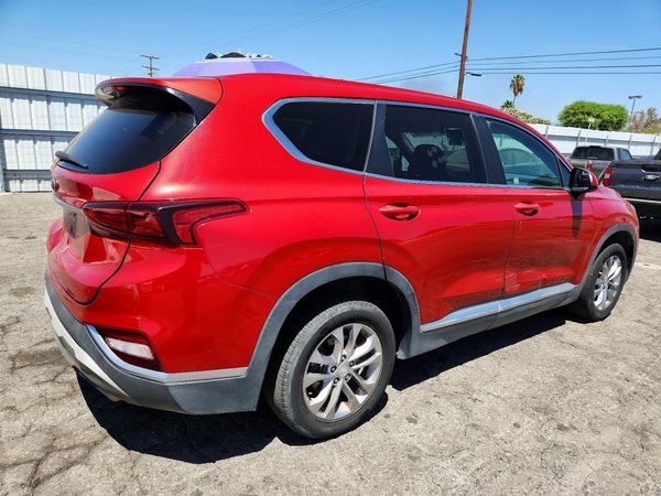 2019 HYUNDAI SANTA FE SE