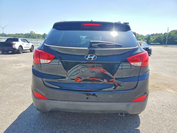 2015 HYUNDAI TUCSON