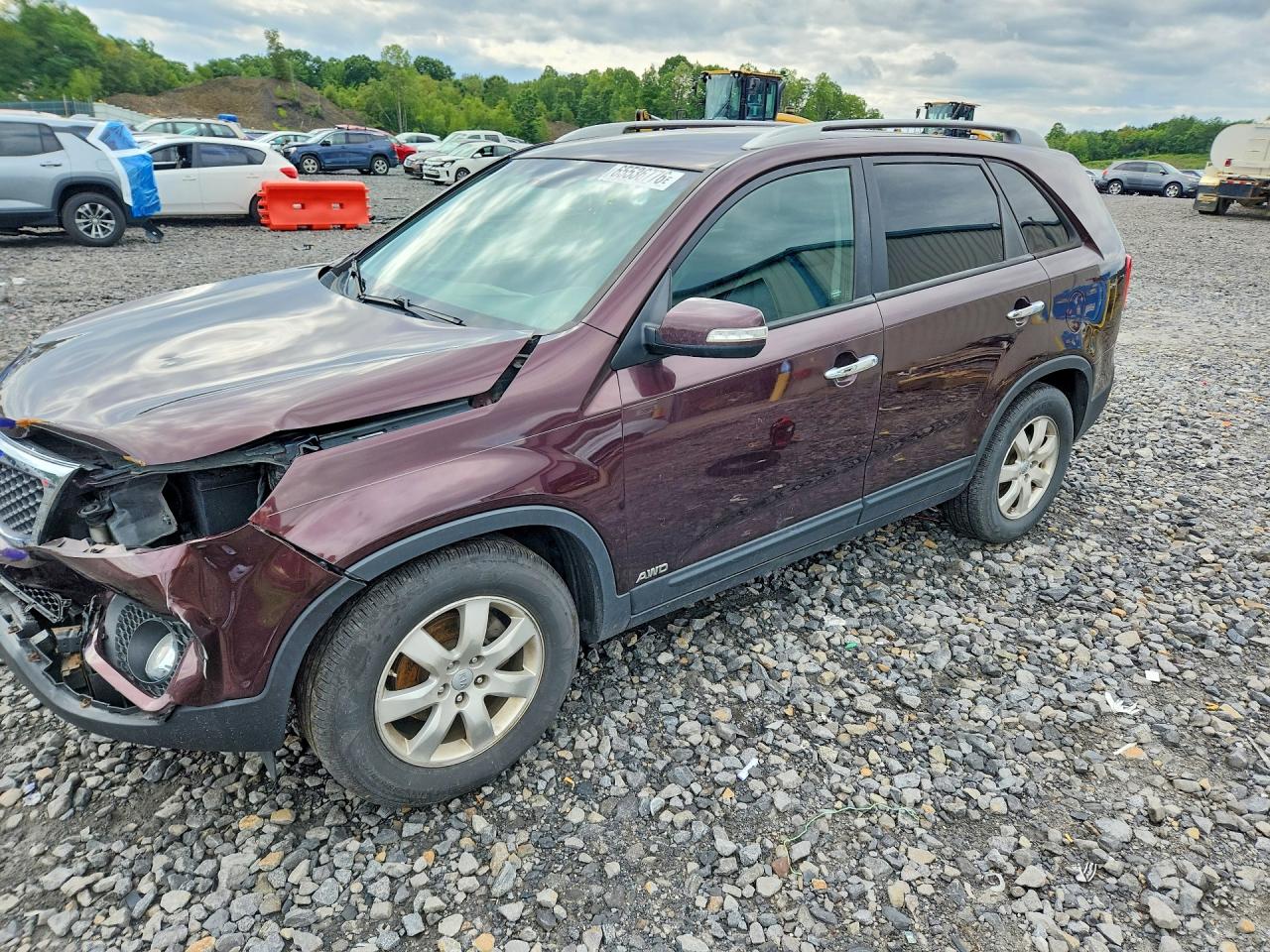 2013 KIA SORENTO Base / LX