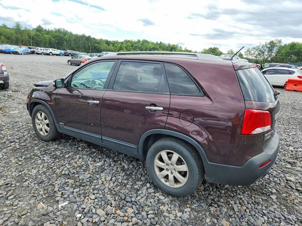 2013 KIA SORENTO Base / LX