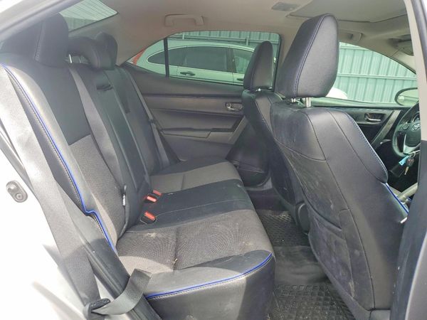 2019 TOYOTA COROLLA