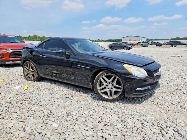 2015 MERCEDES-BENZ SLK