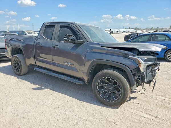 2024 TOYOTA TUNDRA SR5