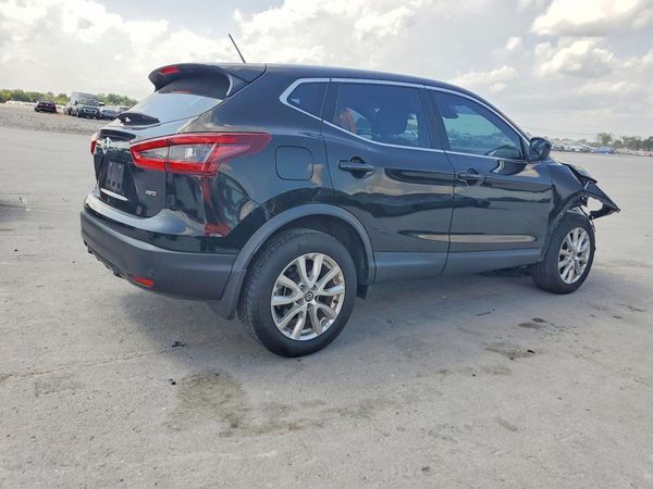 2021 NISSAN ROGUE SPORT SV