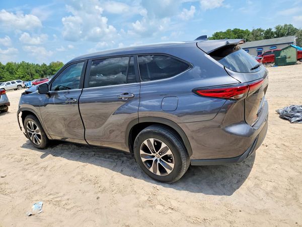 2023 TOYOTA HIGHLANDER