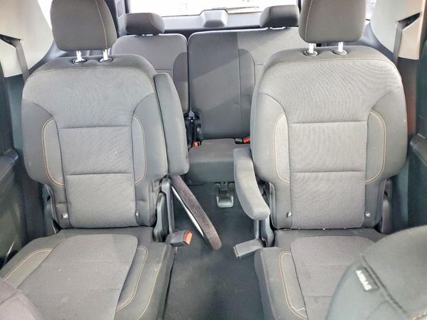 2021 CHEVROLET TRAVERSE LT